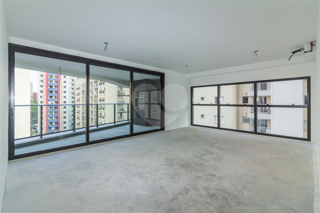 Apartamento novo para venda com 152,7 m², três suítes, duas vagas, na Vila Olímpia!