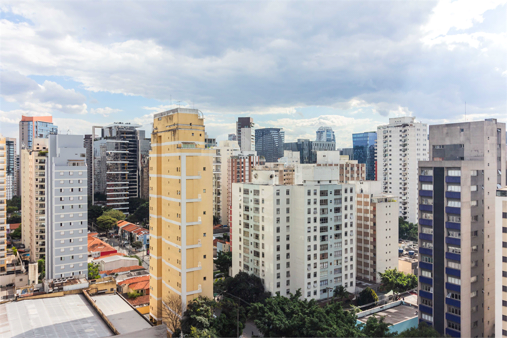 Apartamento para venda com 152,7 de área, três suítes, duas vagas na Vila Olímpia!