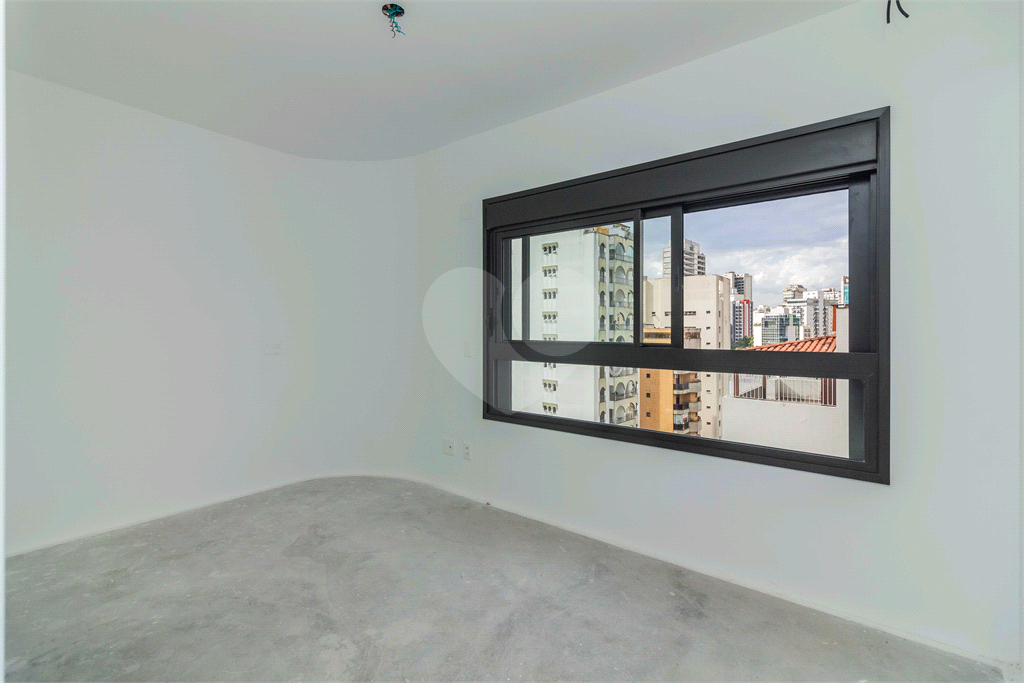 Apartamento para venda com 152,7 de área, três suítes, duas vagas na Vila Olímpia!