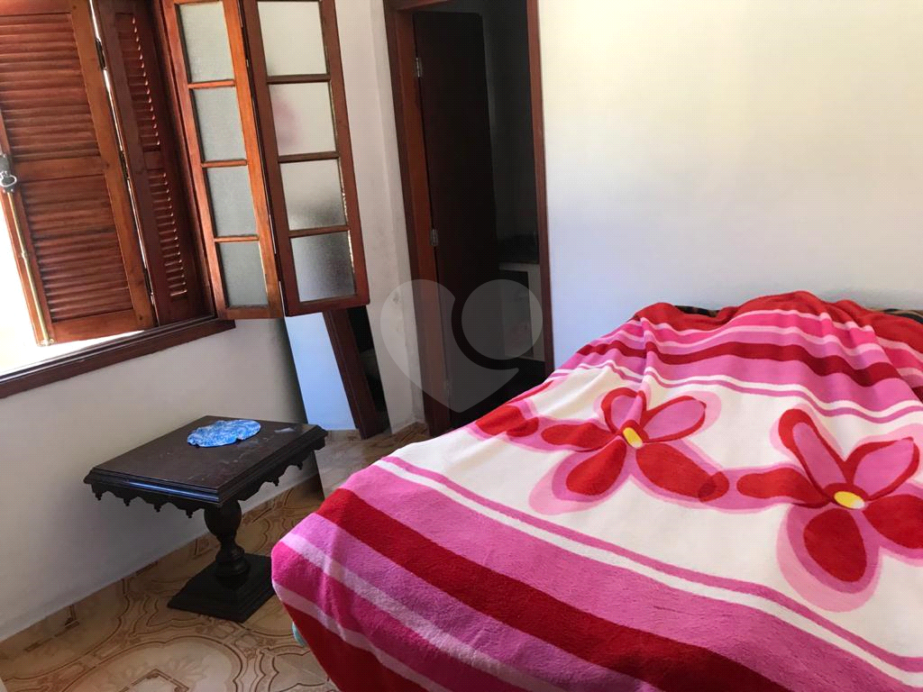 Linda chácara á venda em condomíneo fechado na cidade de Bragança Paulista -SP