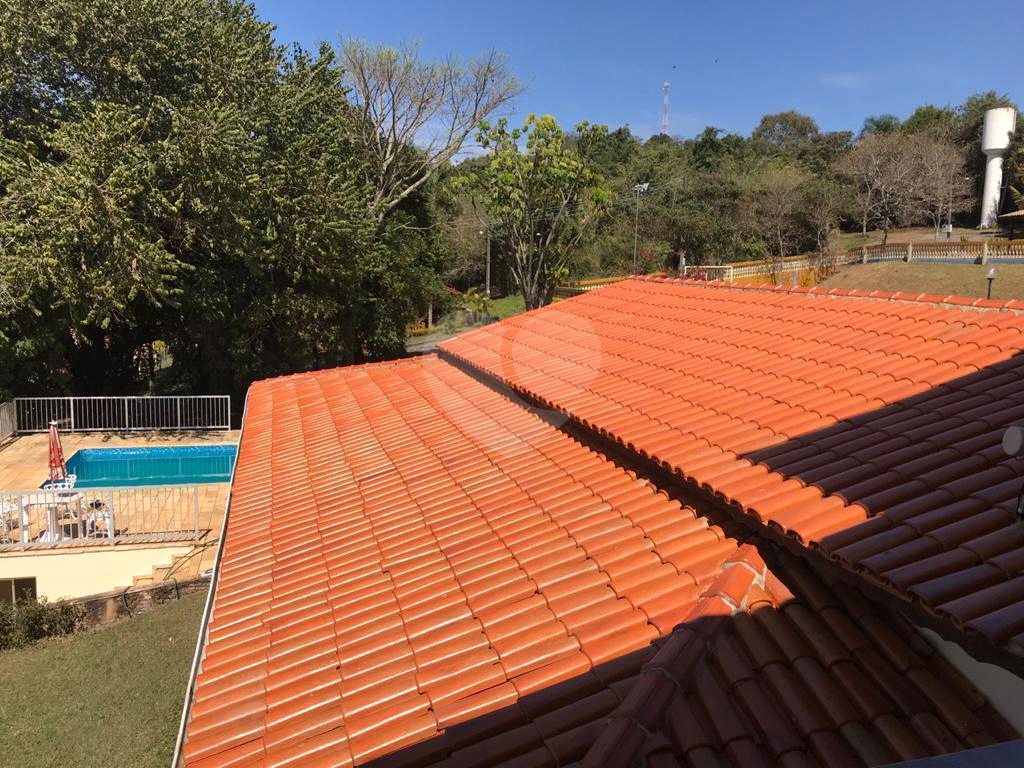 Linda chácara á venda em condomíneo fechado na cidade de Bragança Paulista -SP