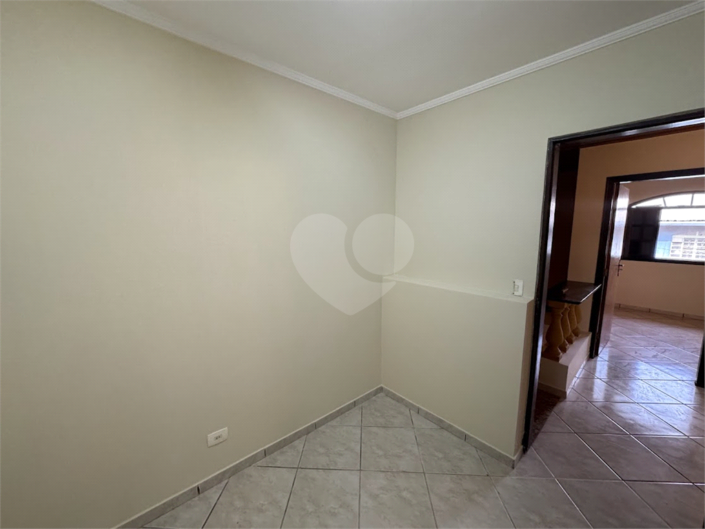 BELA VISTA - SOBRADO REFORMADO EM VILA FECHADA !
