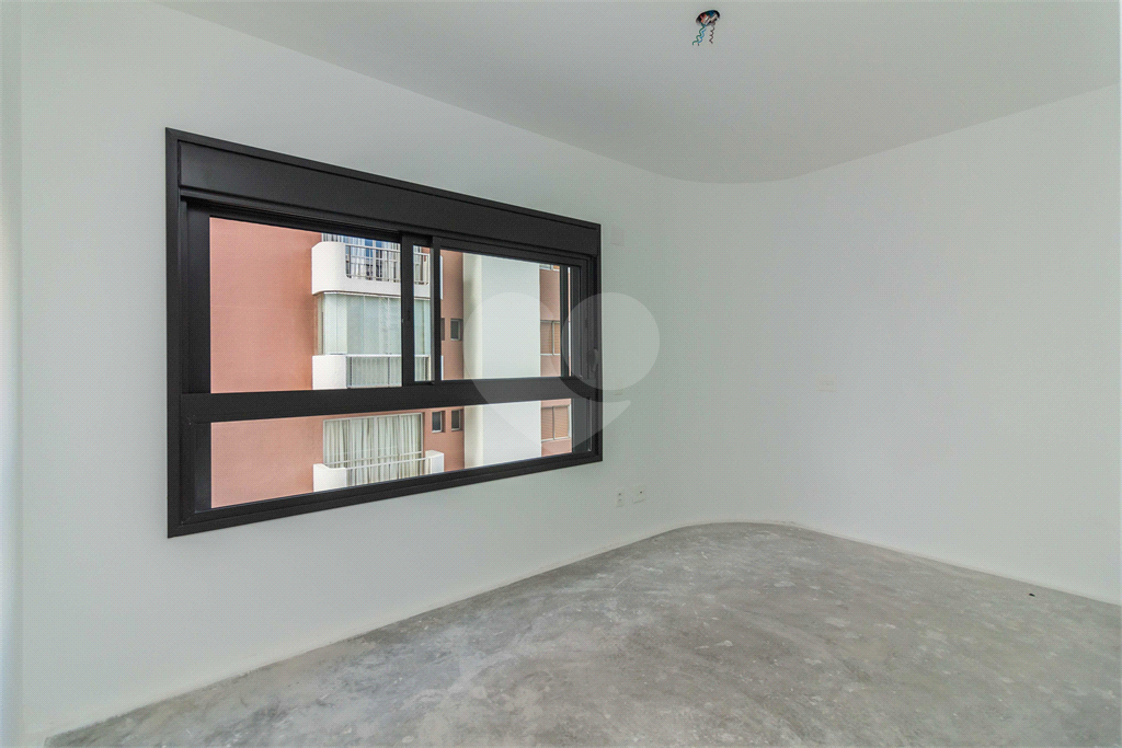 Apartamento para Venda com 152m², três suítes, duas vagas na Vila Olímpia!