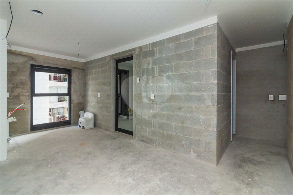 Apartamento para Venda com 152m², três suítes, duas vagas na Vila Olímpia!