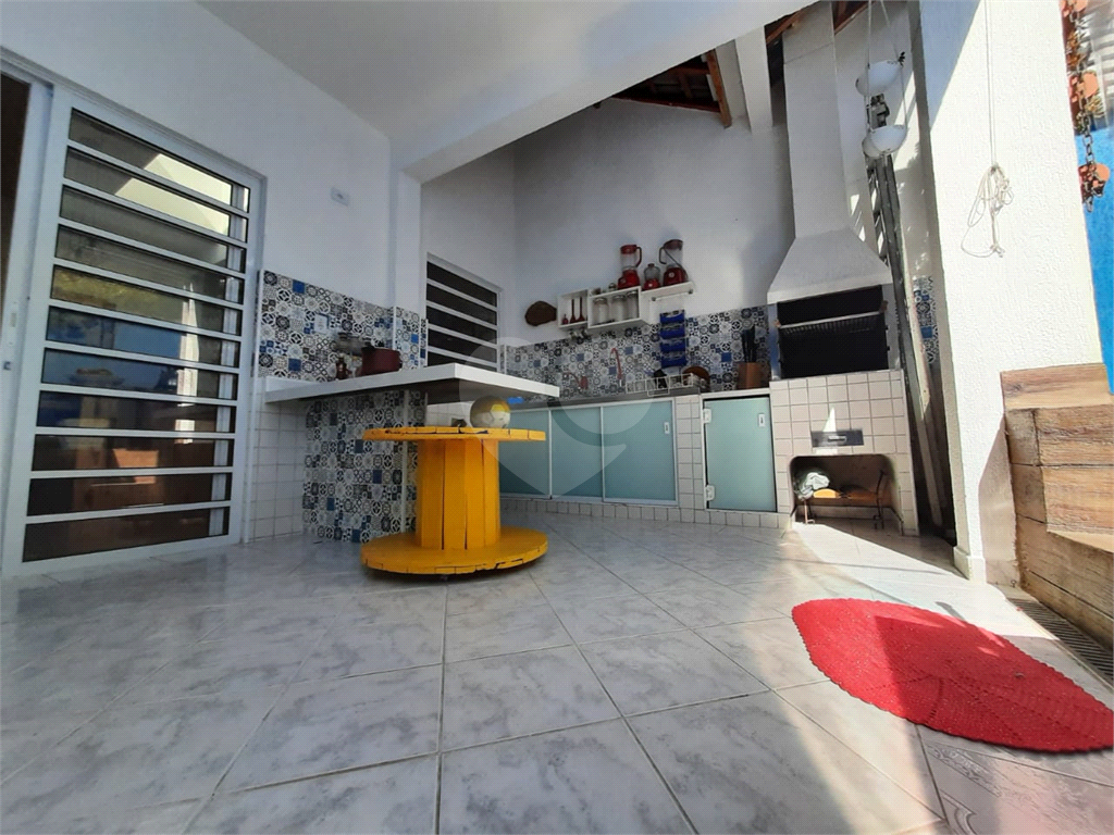Sobrado 270m2 - Urbanova - Sao Jose dos Campos - 3 imovel - 2 alugados - entradas independentes