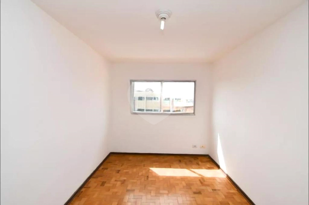 Apartamento à venda e aluguel com 1 quarto, 40m² - Foto 7