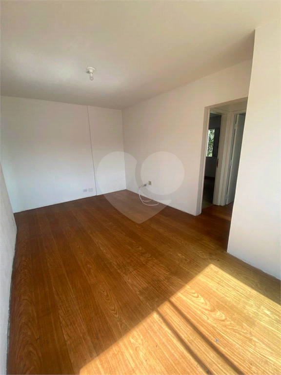 APARTAMENTO em TUCURUVI