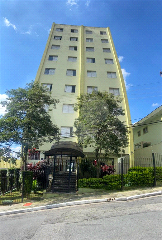 APARTAMENTO em TUCURUVI