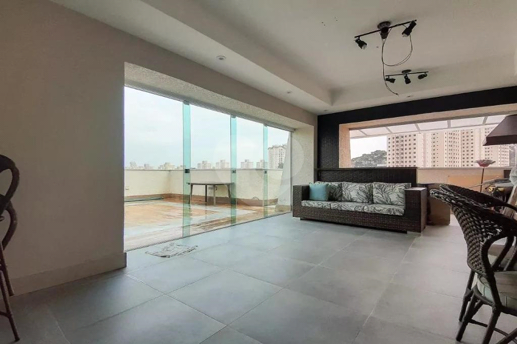 Cobertura, 3 quartos, 210 m² - Foto 47