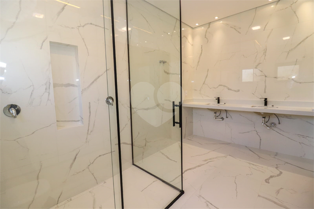 Casa de Condomínio à venda com 4 quartos, 275m² - Foto 55