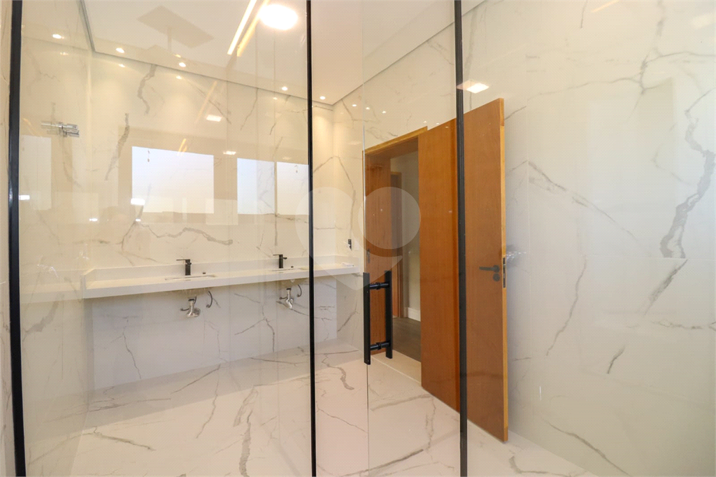 Casa de Condomínio à venda com 4 quartos, 275m² - Foto 56
