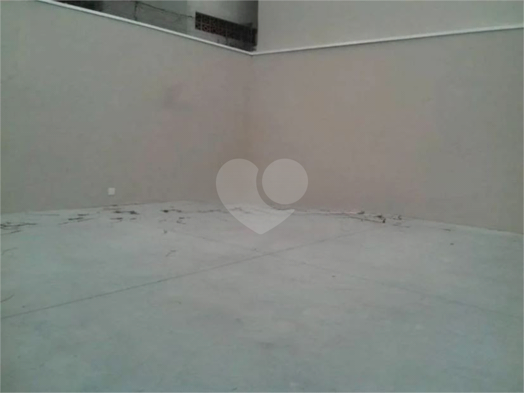Casa para alugar com 3 quartos, 130m² - Foto 10