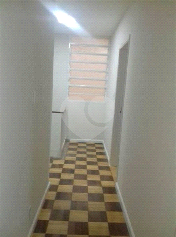 Casa para alugar com 3 quartos, 130m² - Foto 12