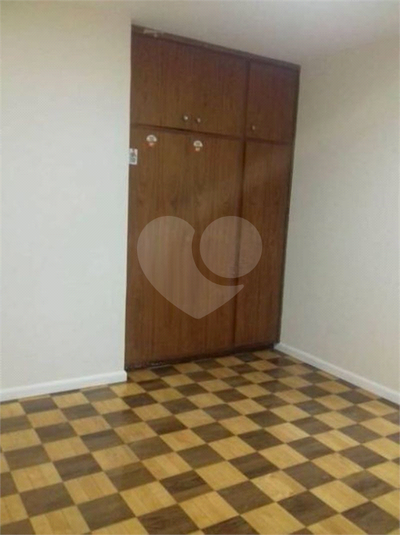 Casa para alugar com 3 quartos, 130m² - Foto 14