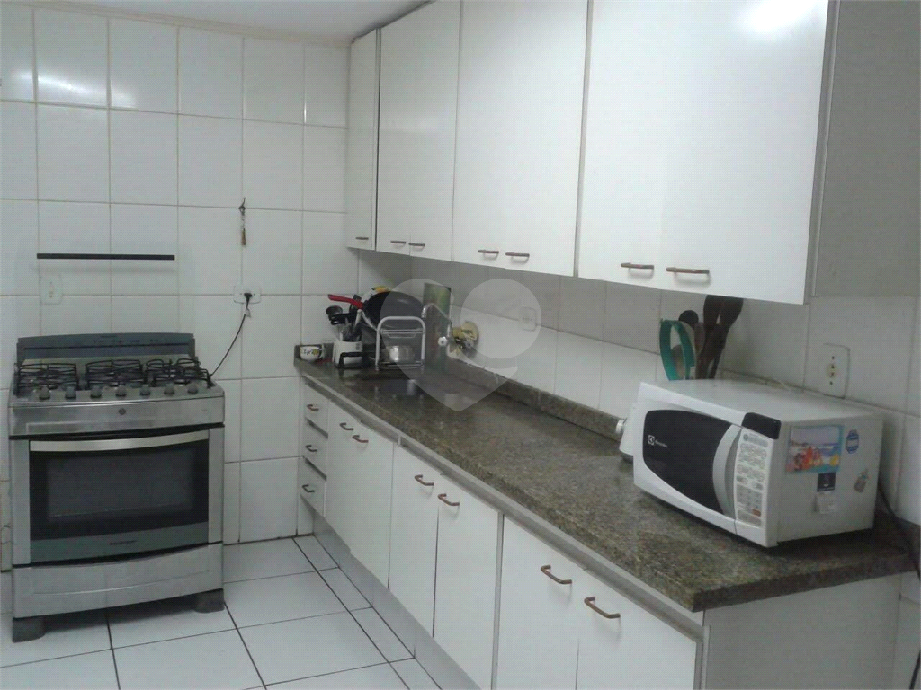 APARTAMENTO em JARDIM GUARULHOS