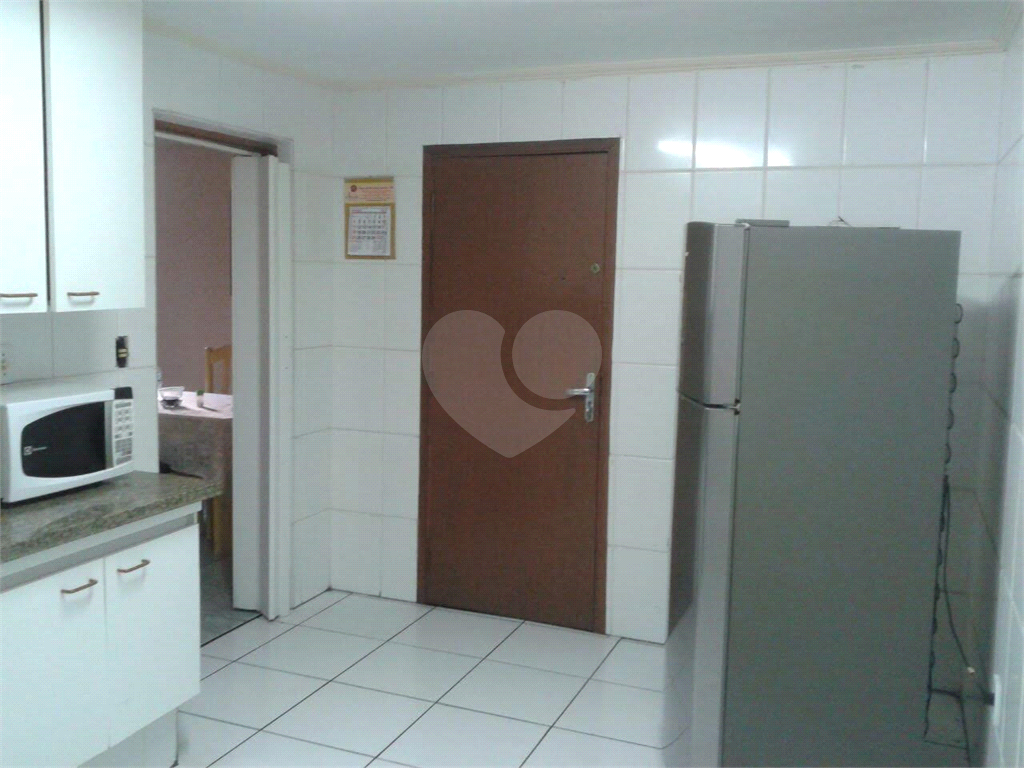 APARTAMENTO em JARDIM GUARULHOS
