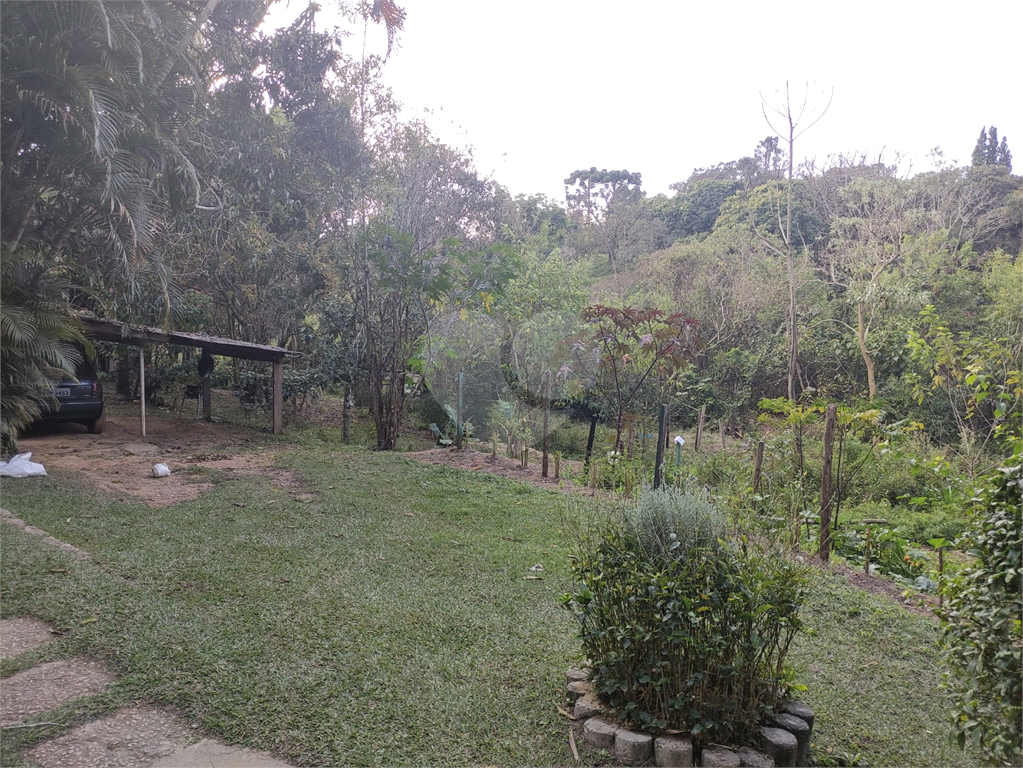 Chácara à venda com 3 quartos, 313m² - Foto 35
