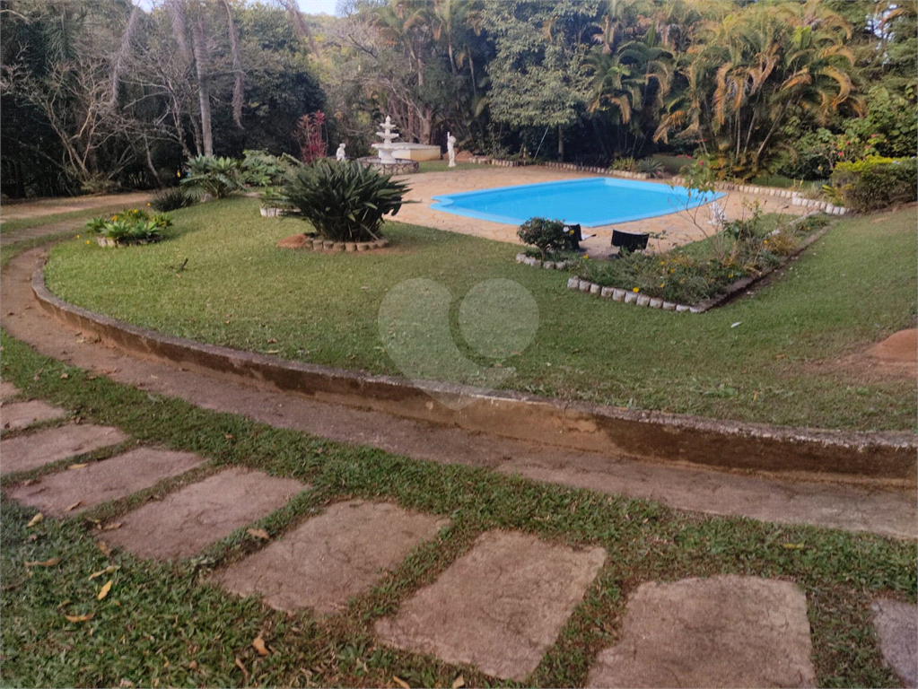 Chácara à venda com 3 quartos, 313m² - Foto 6