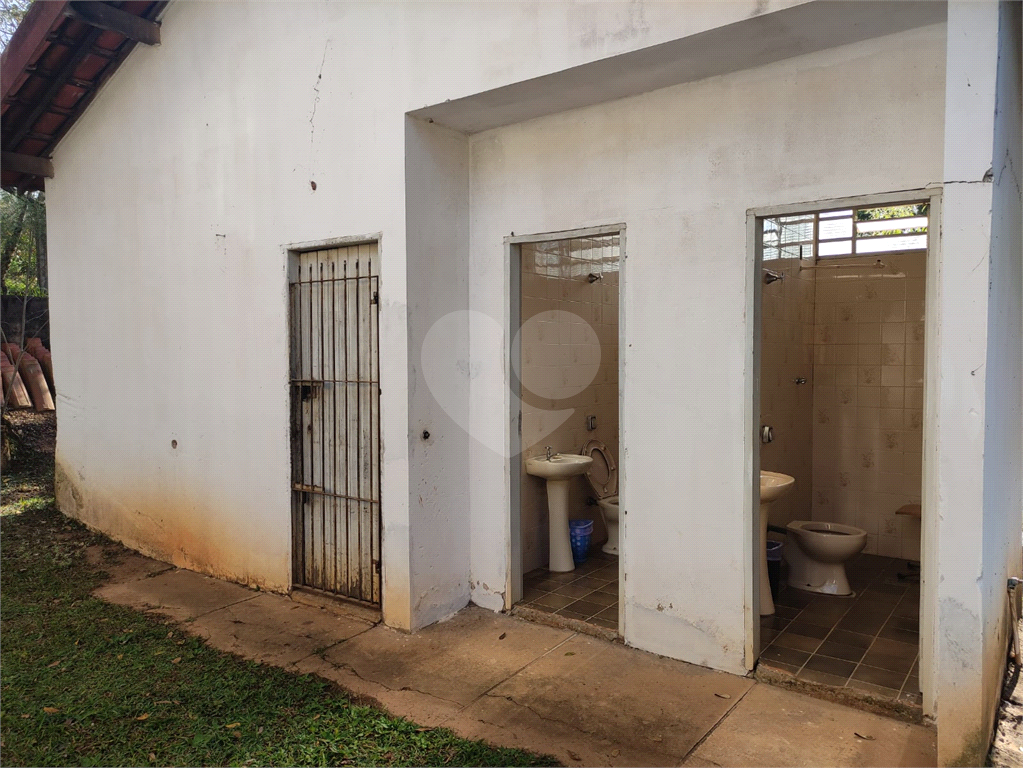 Chácara à venda com 3 quartos, 313m² - Foto 30