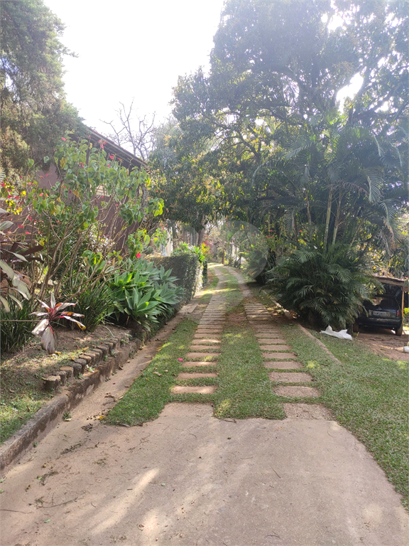 Chácara à venda com 3 quartos, 313m² - Foto 4