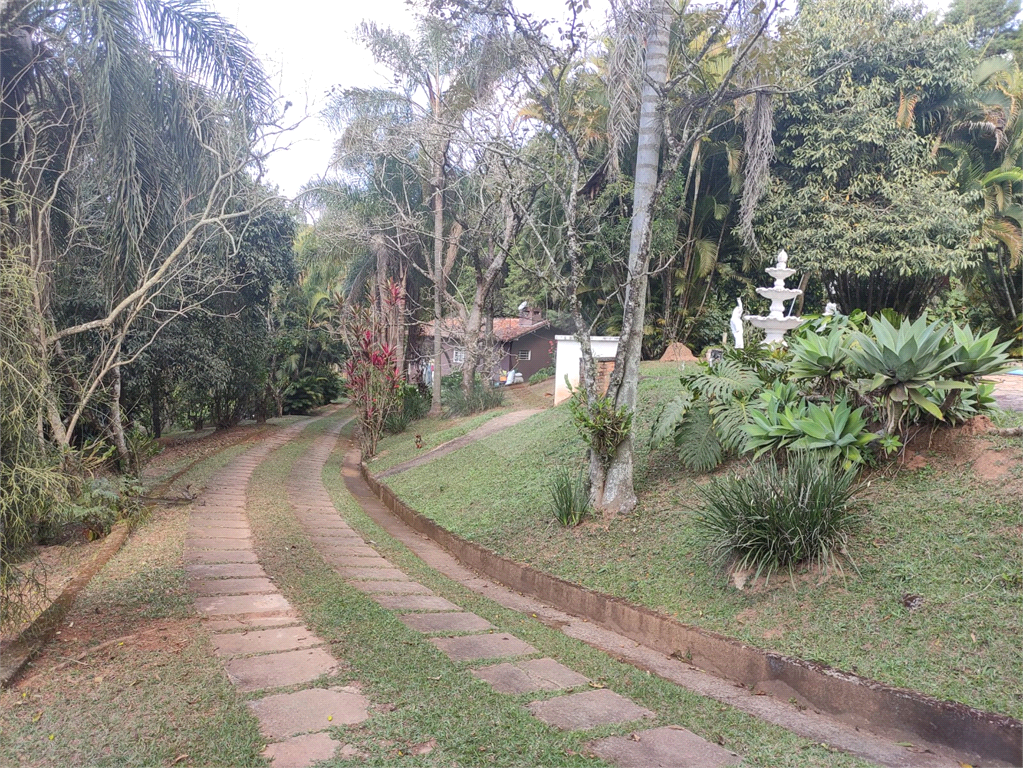 Chácara à venda com 3 quartos, 313m² - Foto 10