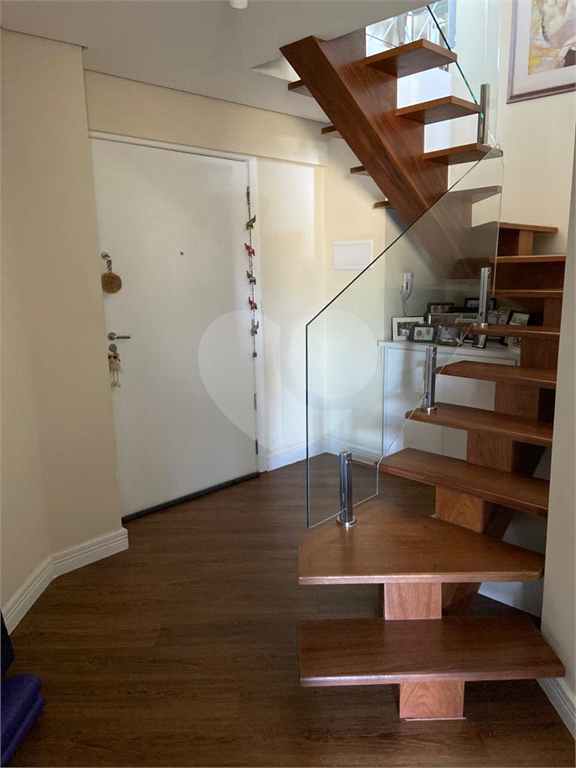 APARTAMENTO em MORUMBI