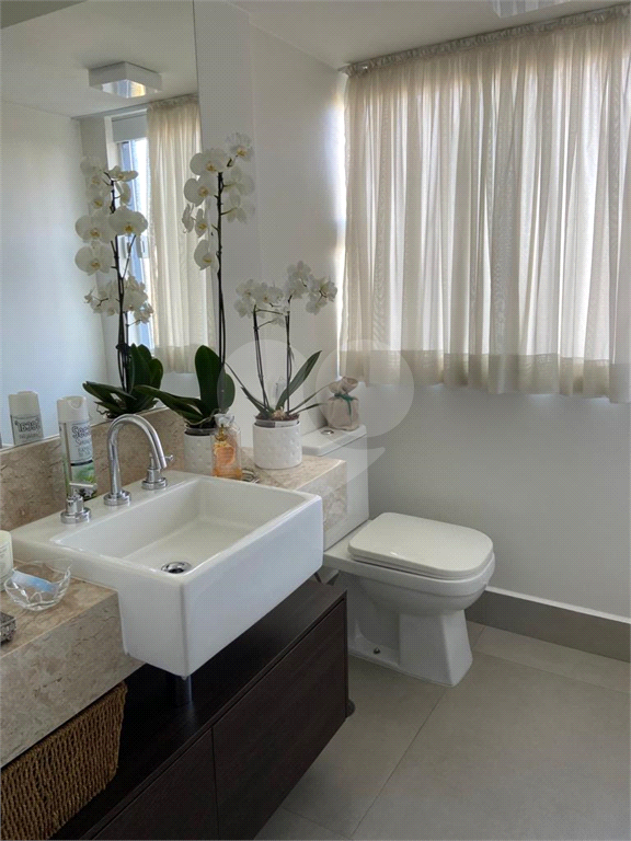 APARTAMENTO em MORUMBI