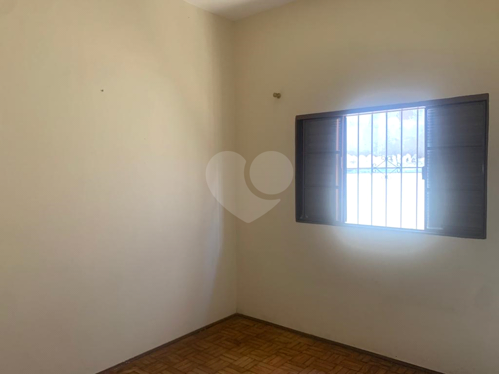 Casa à venda com 3 quartos, 244m² - Foto 17