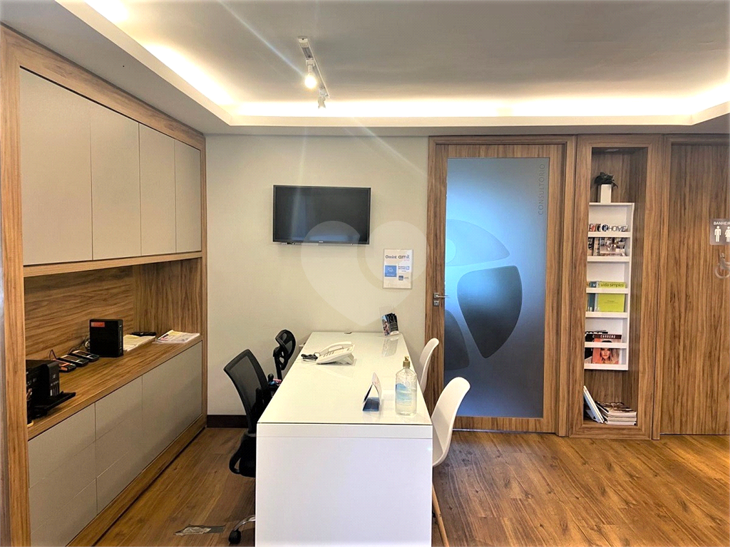 CONJUNTO COMERCIAL ITAIM BIBI