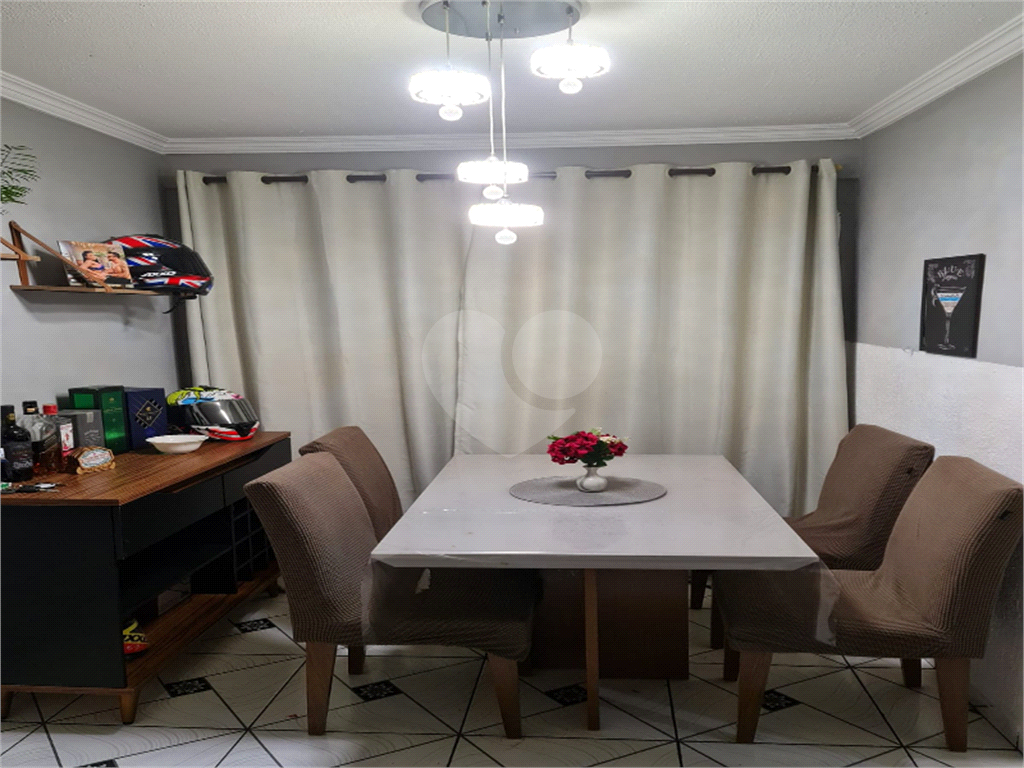 Vendo apto 2 dormitórios!!