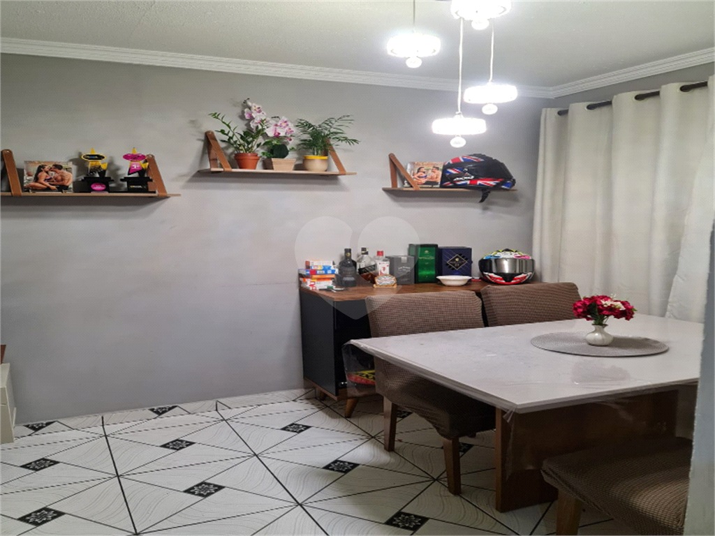 Vendo apto 2 dormitórios!!