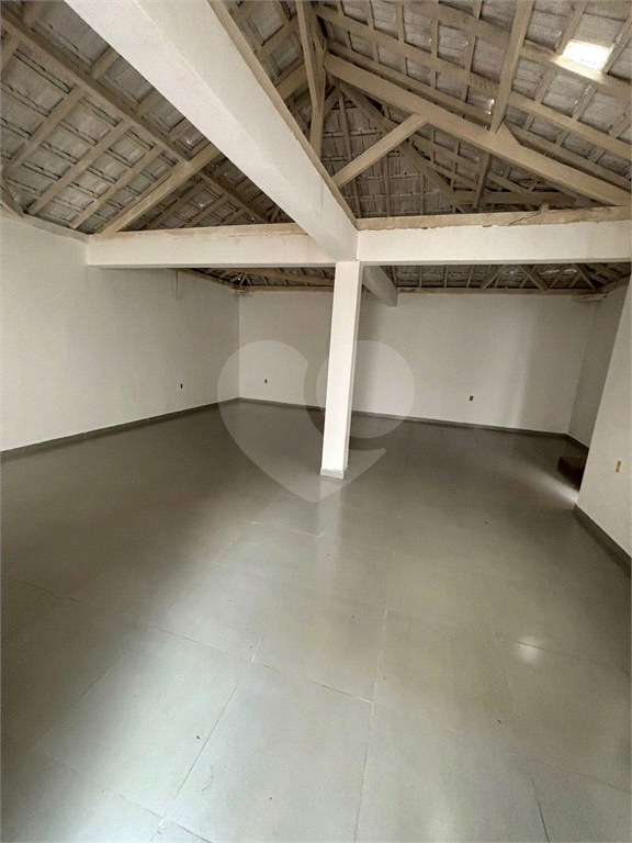 Sobrado à venda com 3 quartos, 280m² - Foto 32