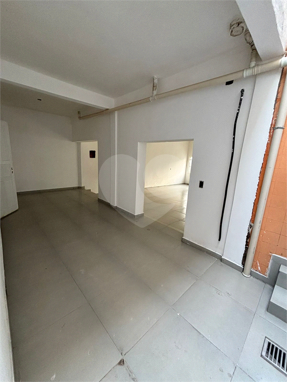 Sobrado à venda com 3 quartos, 280m² - Foto 30