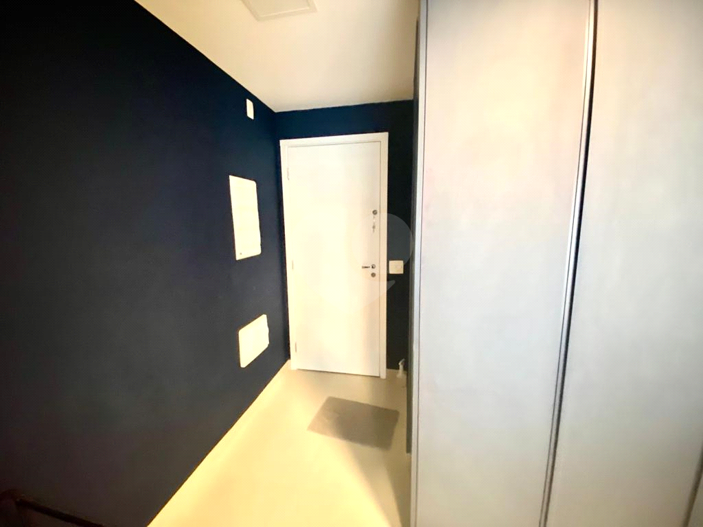 APARTAMENTO em CONSOLAÇÃO