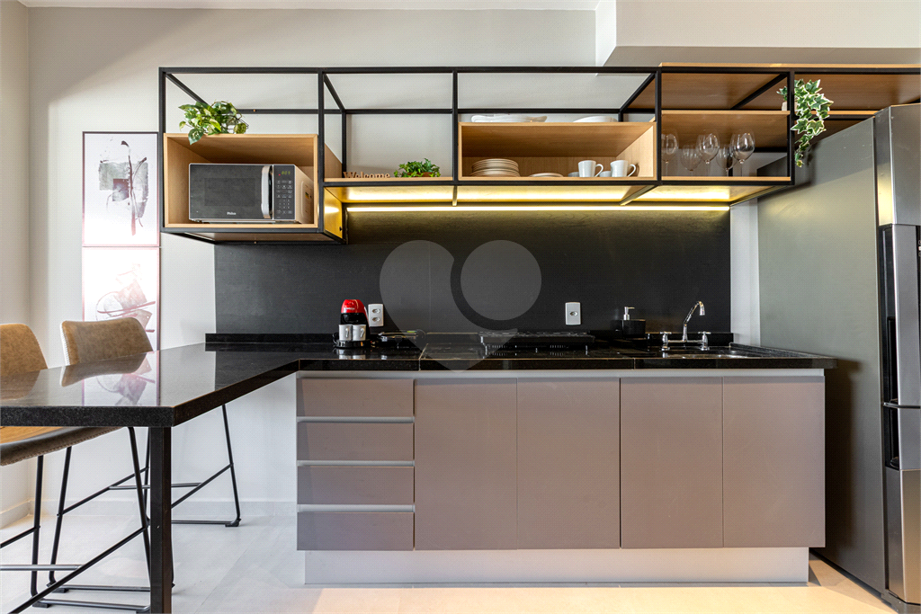 APARTAMENTO em PERDIZES
