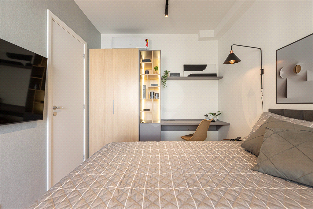 APARTAMENTO em PERDIZES