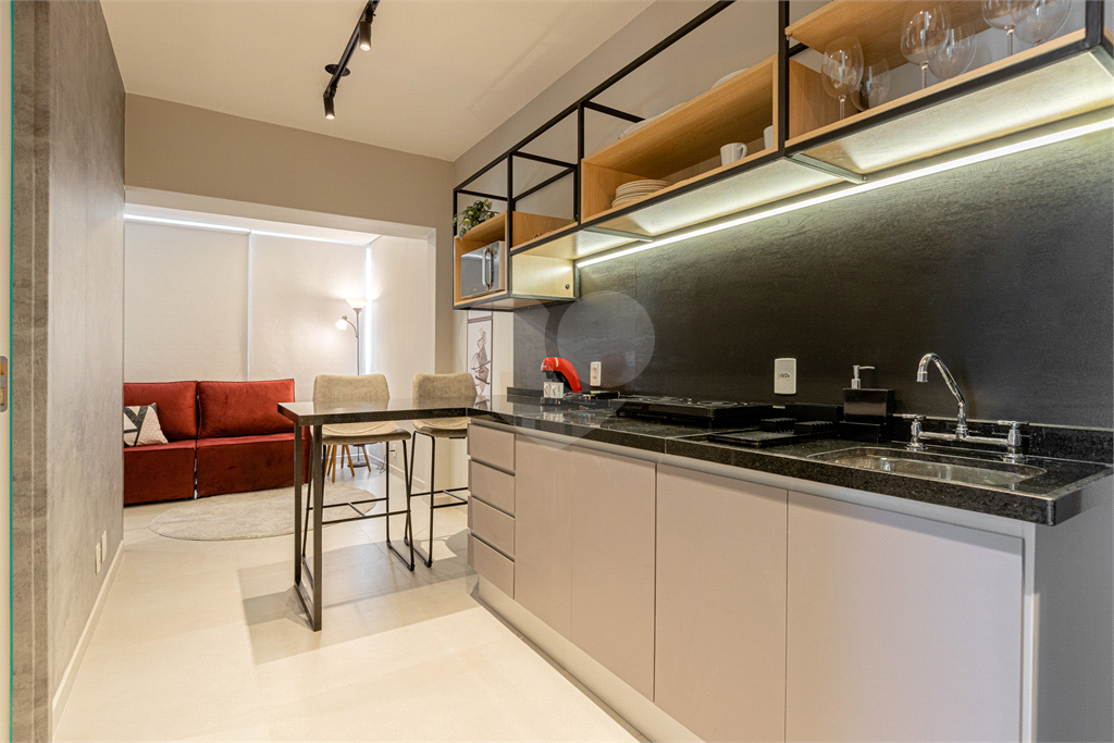 APARTAMENTO em PERDIZES