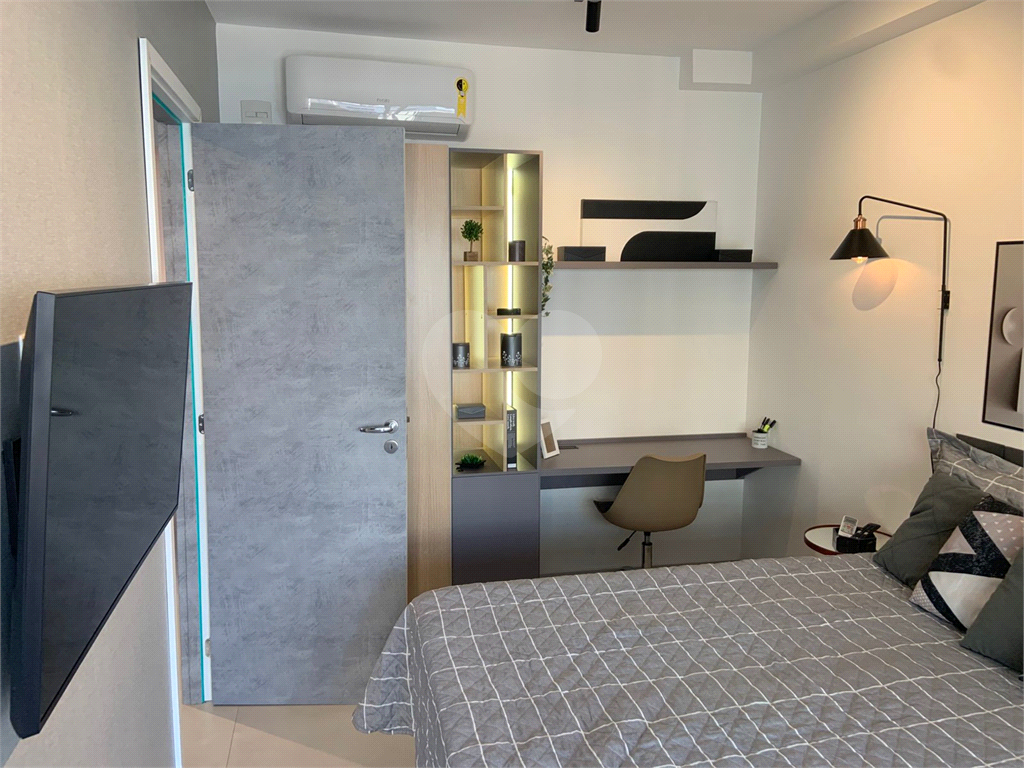 APARTAMENTO em PERDIZES