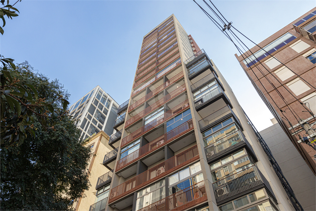 APARTAMENTO em PERDIZES