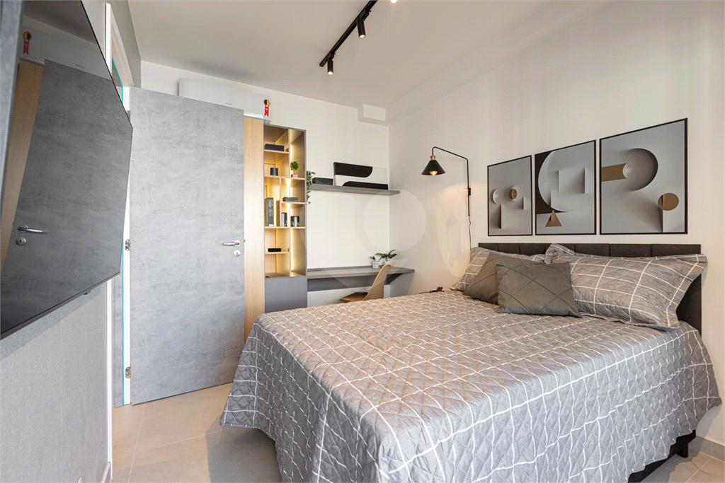 APARTAMENTO em PERDIZES