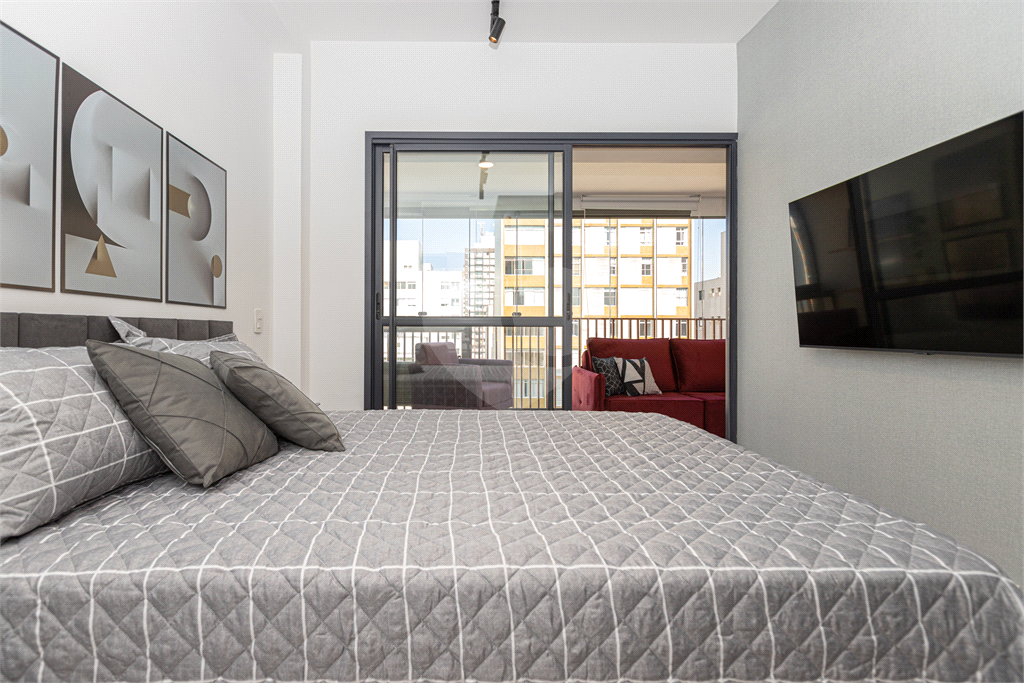 APARTAMENTO em PERDIZES
