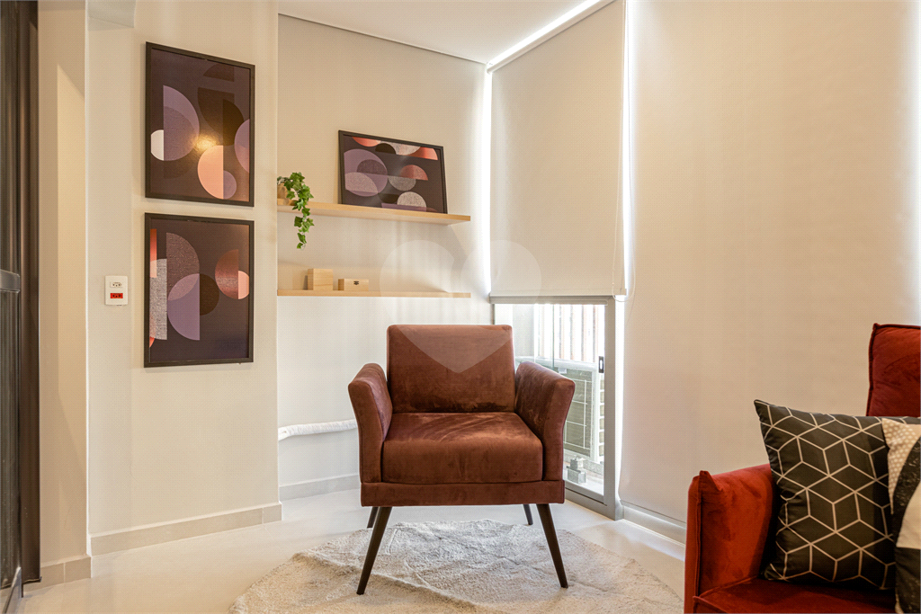 APARTAMENTO em PERDIZES
