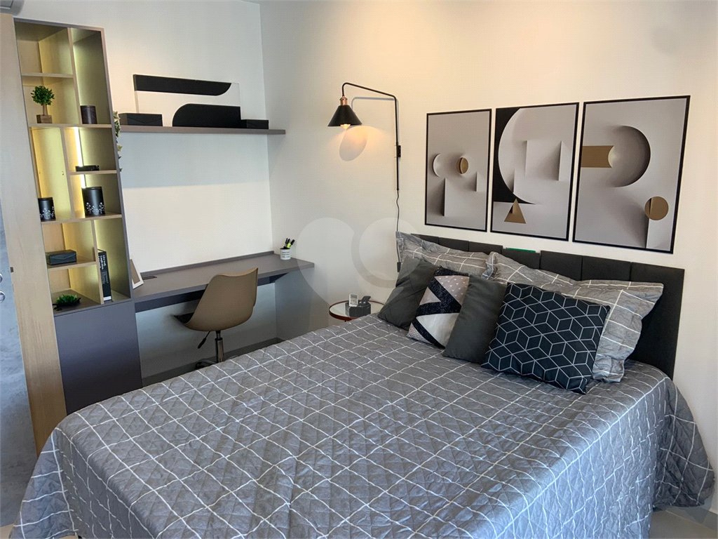 APARTAMENTO em PERDIZES