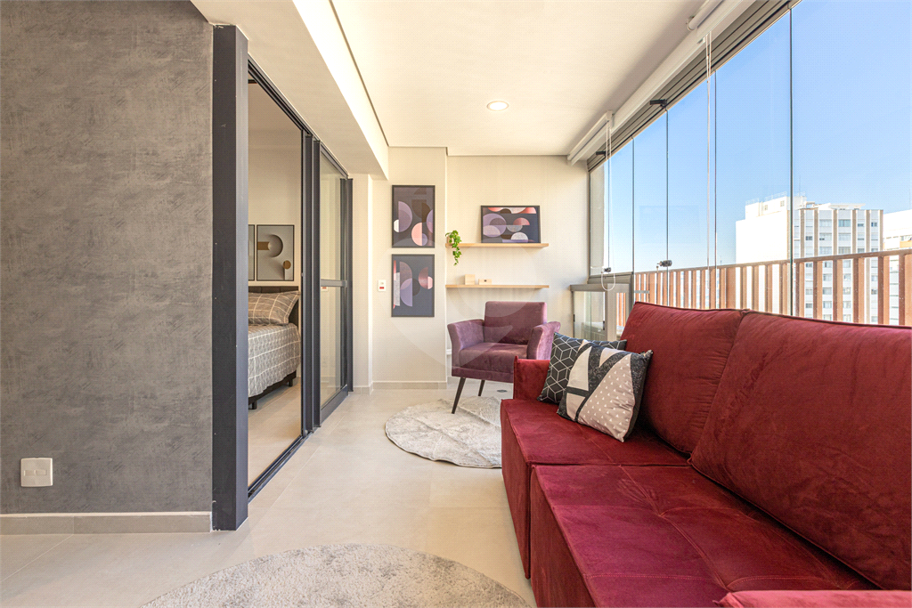 APARTAMENTO em PERDIZES