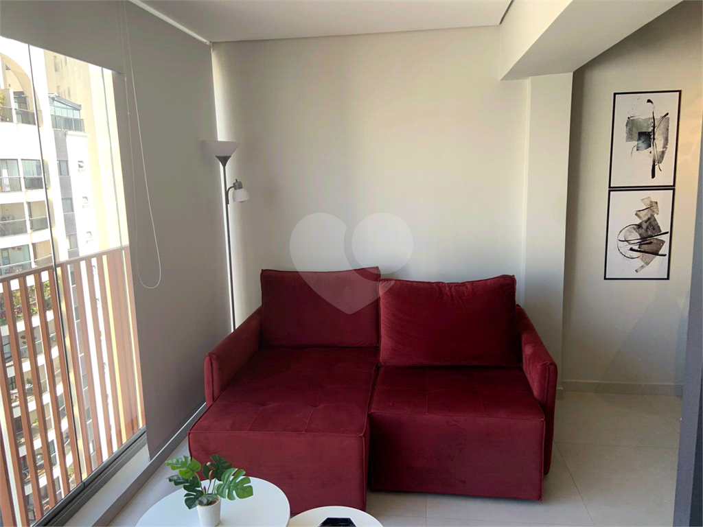 APARTAMENTO em PERDIZES