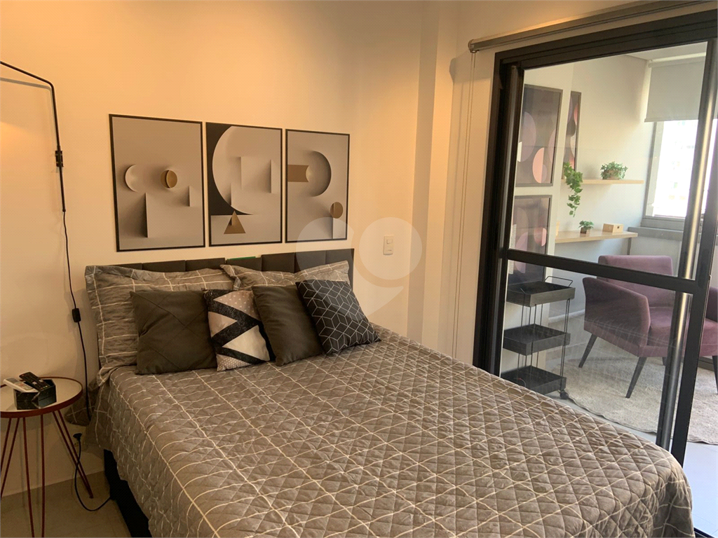 APARTAMENTO em PERDIZES