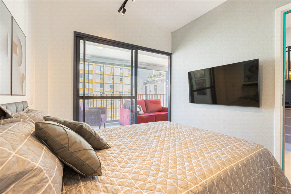 APARTAMENTO em PERDIZES