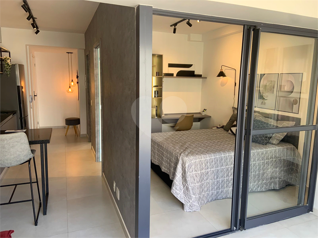 APARTAMENTO em PERDIZES