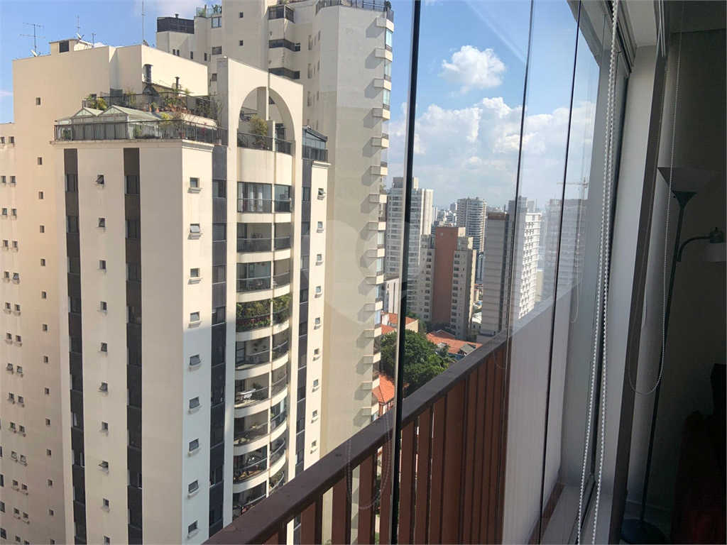APARTAMENTO em PERDIZES