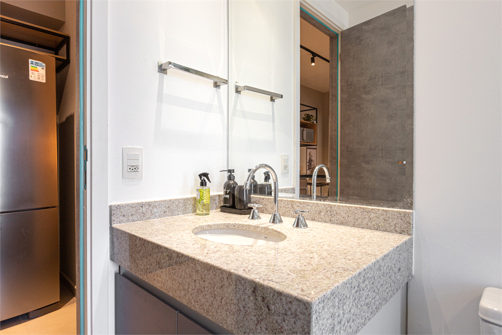 APARTAMENTO em PERDIZES